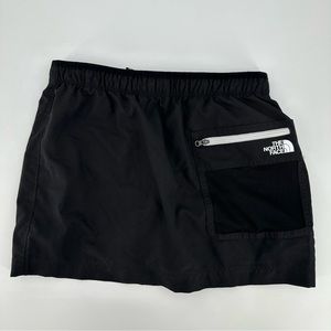 The North Face Black Skirt Bottom Athletic Lined Hiking Tennis Girl's Size L 14/